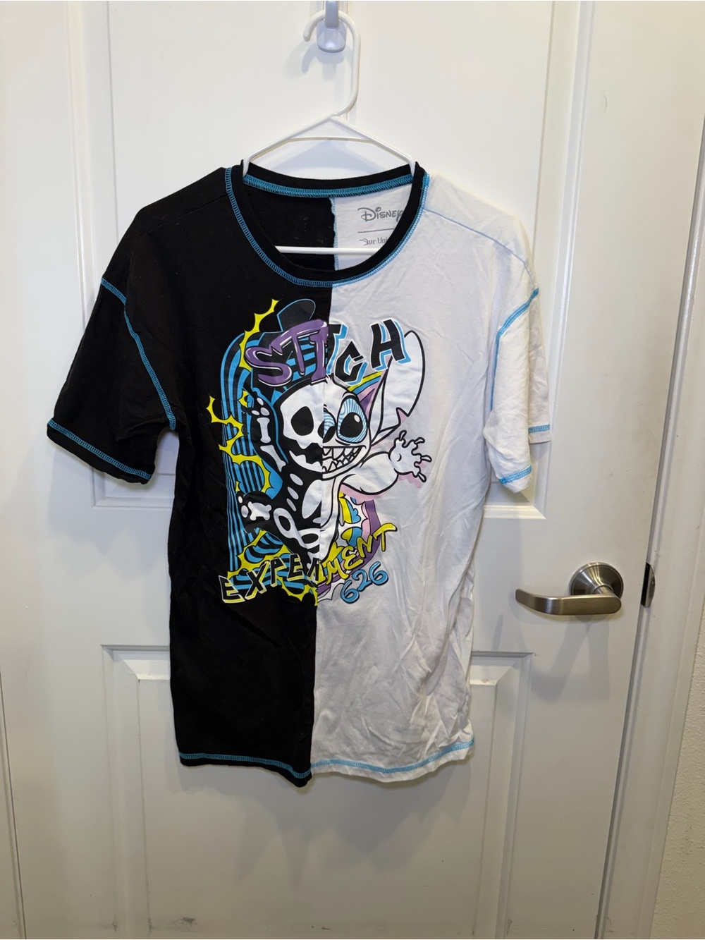 Like New Our Universe Disney Stitch 626 Colorblock Unisex Tee